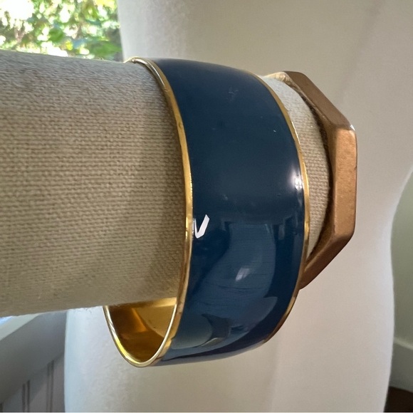 J. CREW Blue Enamel Bangle BRACELET 1.5” Wide Gold Toned Trim Classic Preppy - Picture 3 of 9